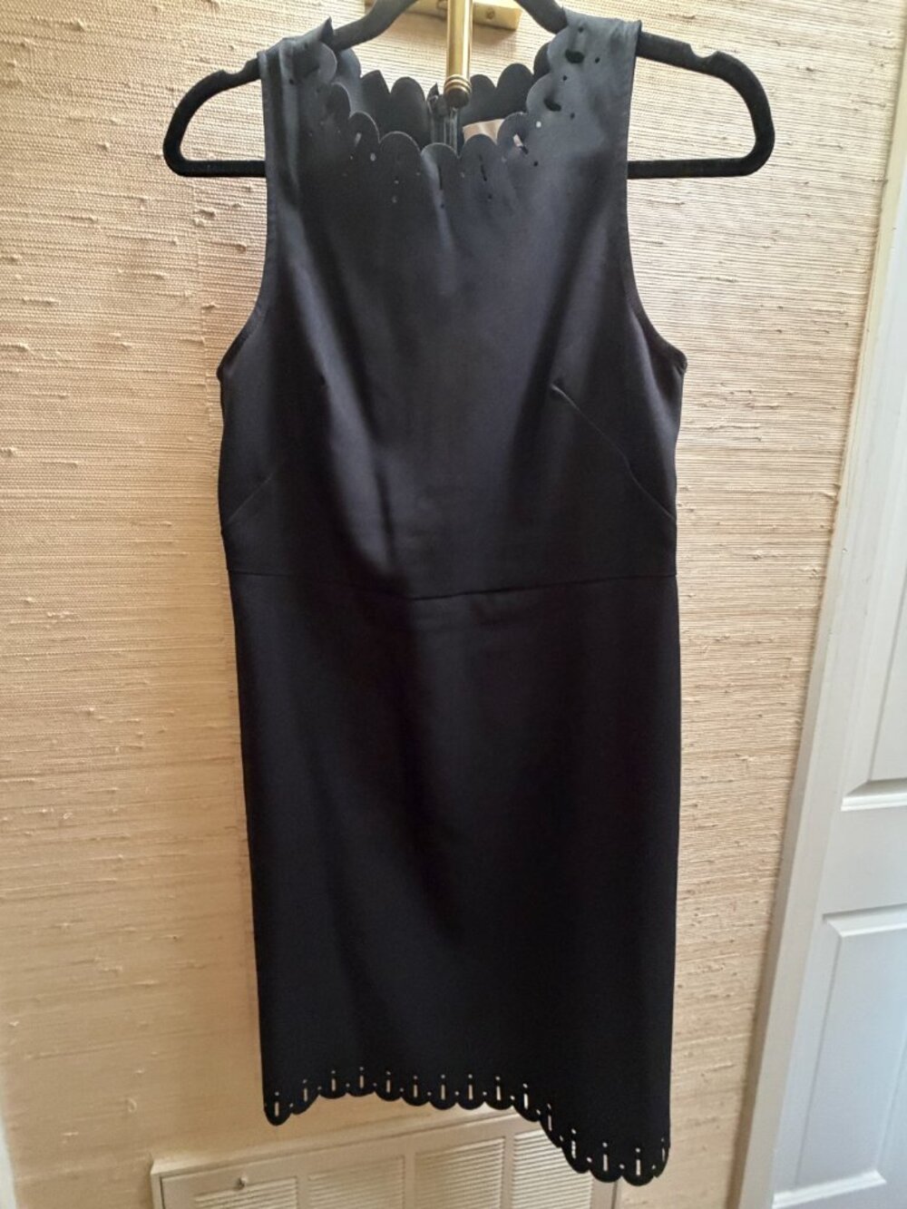LOFT Black Laser-Cut Scallop Hem Sheath Dress Size 4